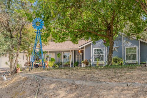 2023 Berkesey Dr, Valley Springs, CA, 95252-8876 | Card Image