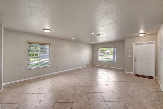 2949 Sw Cape Breton Dr, House other with 6 bedrooms, 4 bathrooms and null parking in Port St. Lucie FL | Image 8