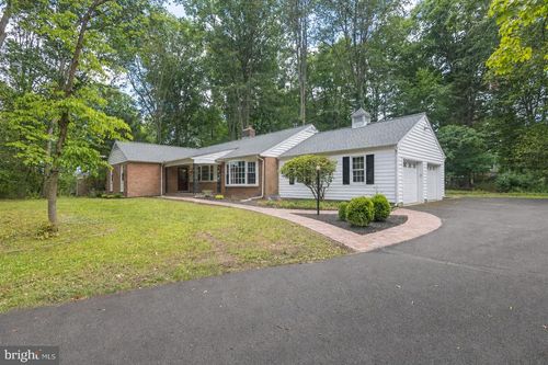 53 Sandywood Dr, DOYLESTOWN, PA, 18901-2941 | Card Image