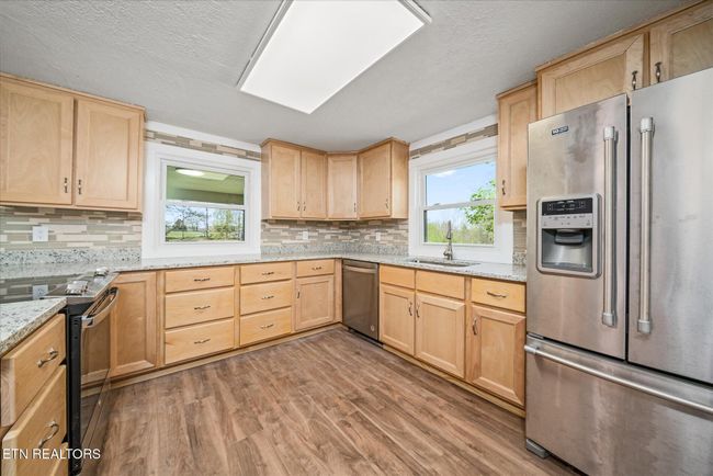 Kitchen | Image 4