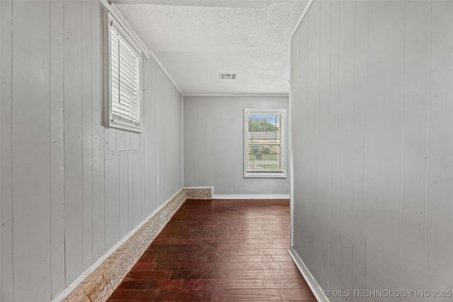 345 N Pine St, House other with 3 bedrooms, 1 bathrooms and null parking in Dewey OK | Image 15