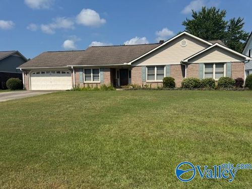 2307 Warwick Ave Sw, Decatur, AL, 35603-1840 | Card Image