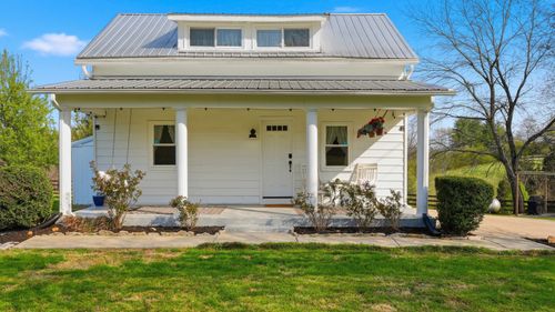 2820 Lockertsville Rd, Ashland City, TN, 37015-6008 | Card Image
