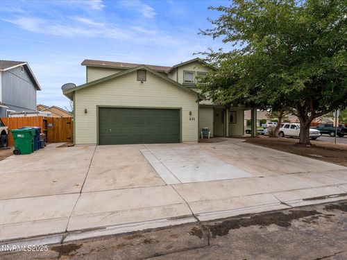 231 Poppy Hills Dr, Fernley, NV, 89408-7536 | Card Image