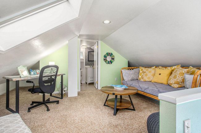 Upstairs loft | Image 20