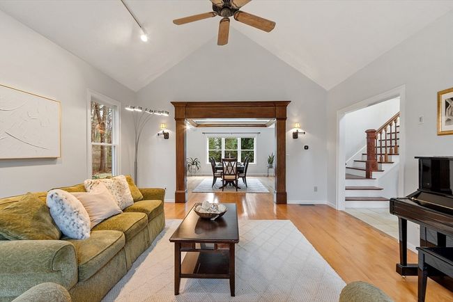 124 Nonset Path, House other with 4 bedrooms, 4 bathrooms and 6 parking in Acton MA | Image 4