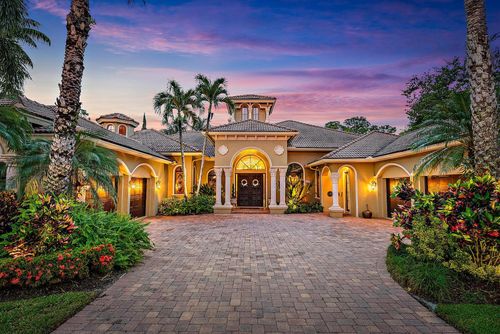 7730 Woodsmuir Dr, Palm Beach Gardens, FL, 33412-1611 | Card Image