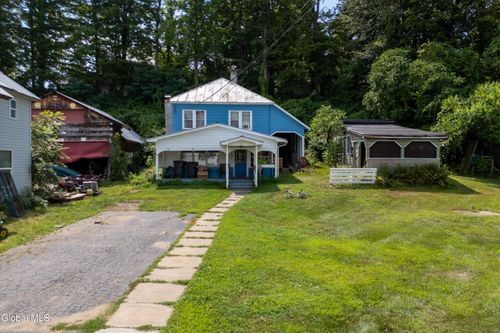 29 Hamilton Ave, Corinth, NY, 12822-1040 | Card Image