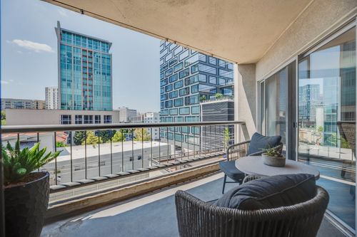 apt-1001-900 19th Ave S, Nashville, TN, 37212-2155 | Card Image