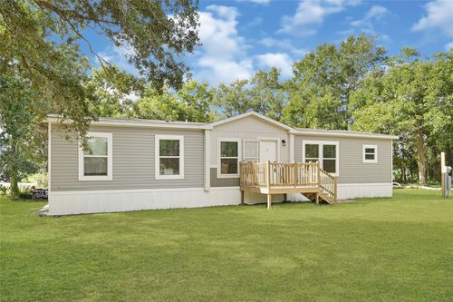 718 Main St, Anahuac, TX, 77514 | Card Image