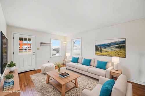 925 Kinnear Road, Columbus, OH, 43212 | Card Image