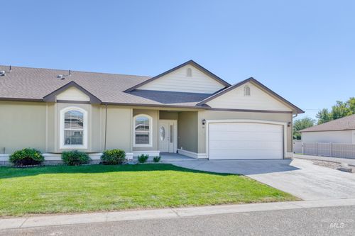 178 Ash Loop, Fruitland, ID, 83619-5006 | Card Image