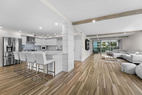 apt-201-911 Ocean Dr, Juno Beach, FL, 33408-1718 | Card Image