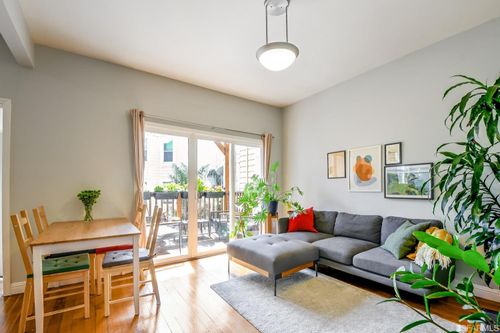 241 14th Street, San Francisco, CA, 94103 | Card Image