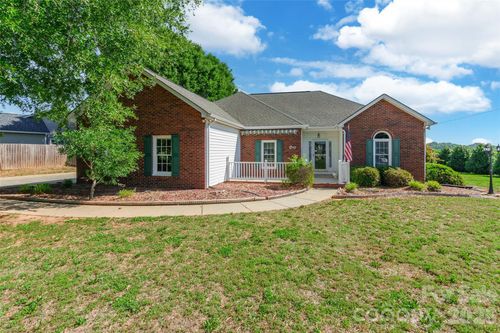 1611 Bradley Dr, Monroe, NC, 28112-7599 | Card Image