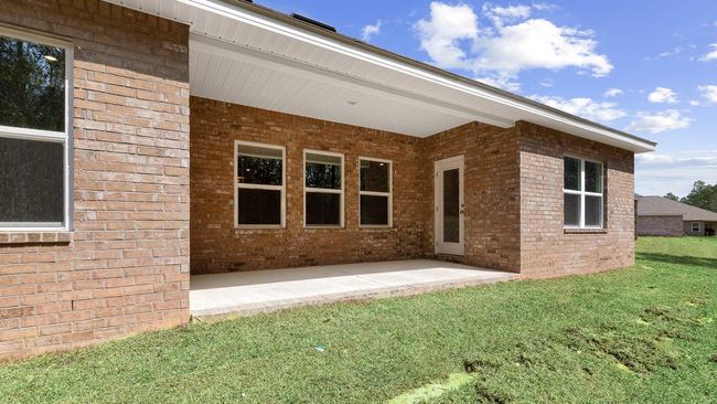 Rear Exterior | Image 31