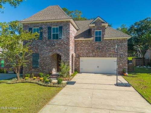 7444 N Aberdeen Dr, Pass Christian, MS, 39571-7010 | Card Image
