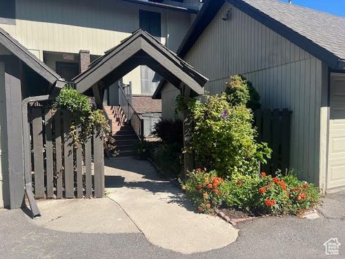 4738 S Woodduck Ln, Millcreek, UT, 84117-4935 | Card Image