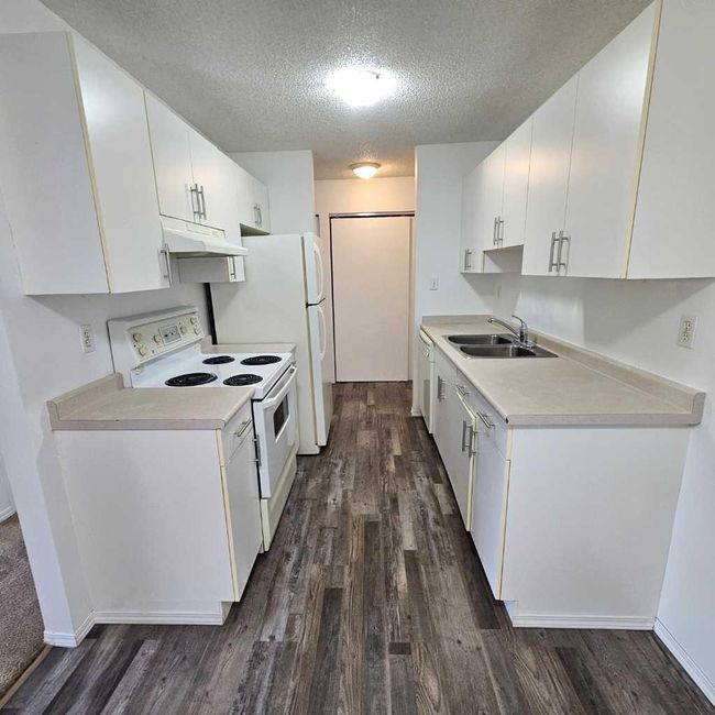 104A - 5611 10 Ave, Condo with 2 bedrooms, 1 bathrooms and 1 parking in Edson AB | Image 6