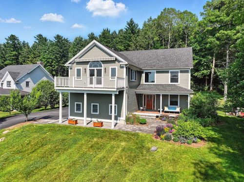 71 Lilly Creek Ln, Shelburne, VT, 05482-7151 | Card Image