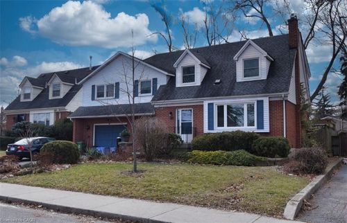 80 Maclennan Ave, Hamilton, ON, L8V1X6 | Card Image