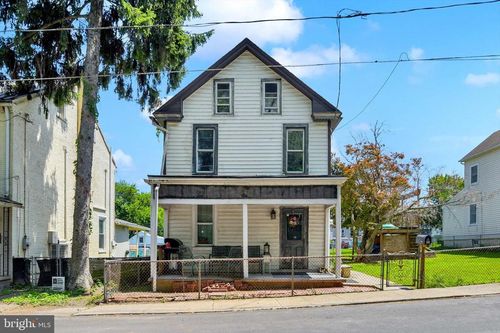 1323 5th St, ENOLA, PA, 17025-3193 | Card Image