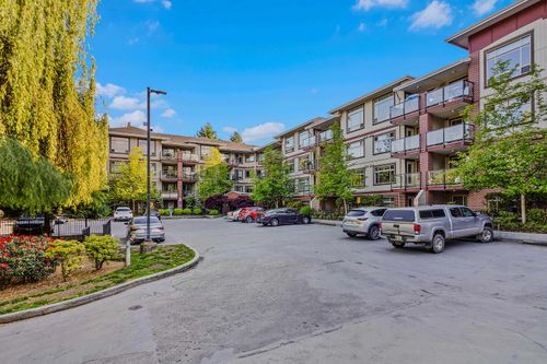 335-2233 Mckenzie Rd, Abbotsford, BC, V2S4A1 | Card Image