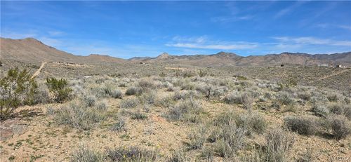 Lot 52 N Rose Quartz Road, Chloride, AZ, 86431 | Card Image