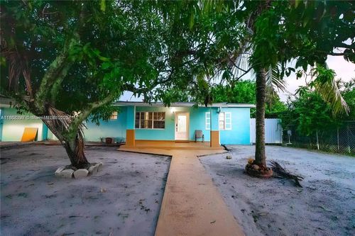 1-15735 Nw 28th Pl, Miami Gardens, FL, 33054 | Card Image