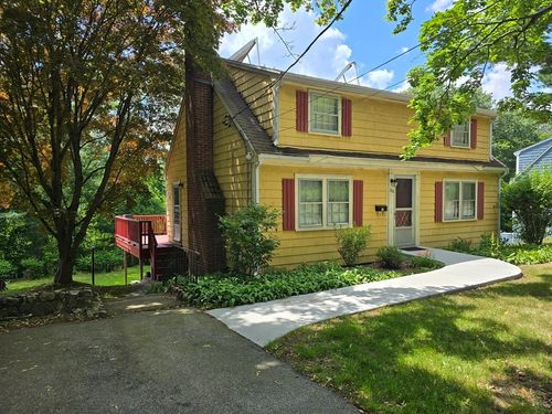 150 Grove St, Reading, MA, 01867-1420 | Card Image