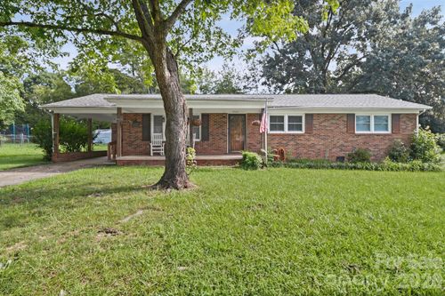 3502 Merry Oaks Ln, Dallas, NC, 28034-8799 | Card Image