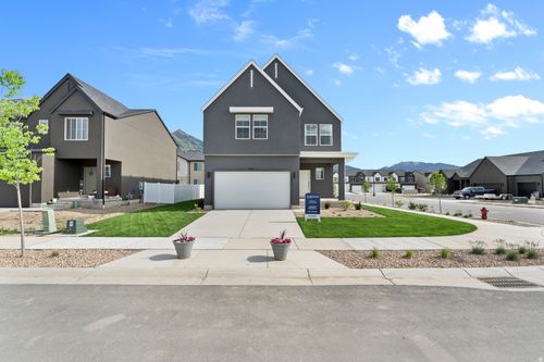 8-722 W 2840 S, Logan, UT, 84321 | Card Image