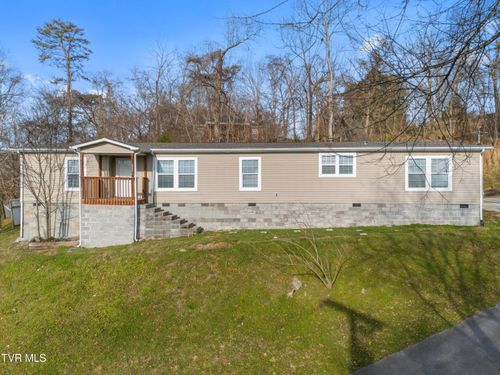 311 Spring St, Clinton, TN, 37716-2510 | Card Image