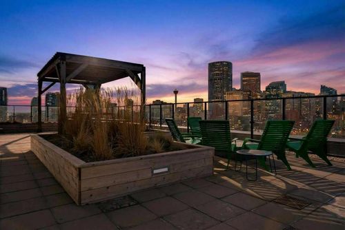 206-123 4 St Ne, Calgary, AB, T2E8K3 | Card Image