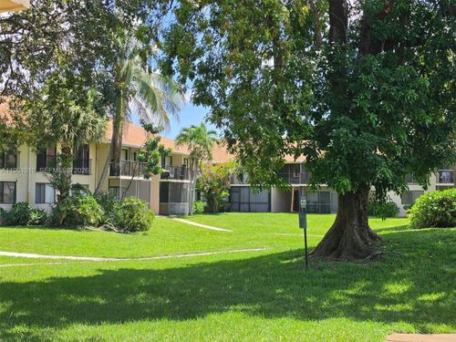 124-5921 Washington St, Hollywood, FL, 33023-1968 | Card Image