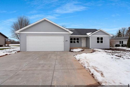 8350 Pheasant Run Trail, Winchester, WI, 54947 | Card Image