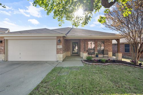 6160 Shad Dr, Fort Worth, TX, 76179-7588 | Card Image