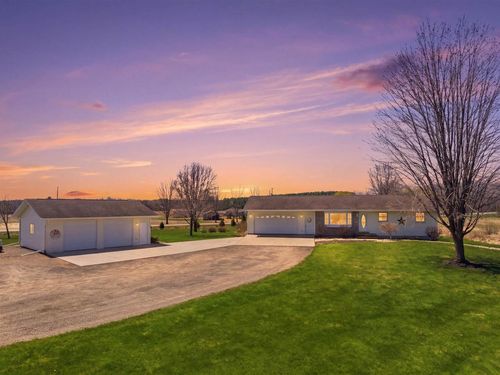 8917 S Washington Avenue Avenue, Richfield, WI, 54449 | Card Image