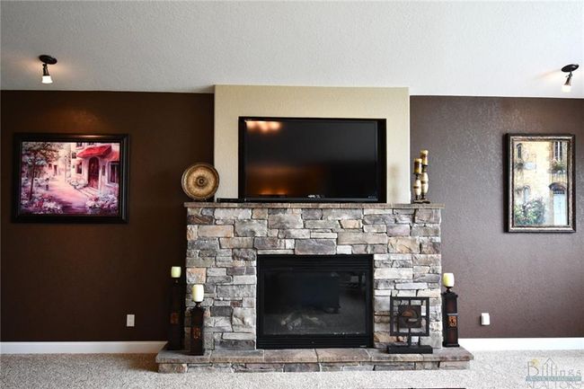 406 Country Club Rd, House other with 6 bedrooms, 5 bathrooms and null parking in Glendive MT | Image 12