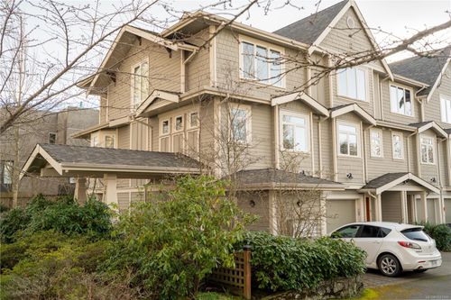 1-2918 Shelbourne St, Victoria, BC, V8R4M6 | Card Image