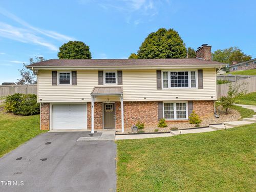 100 Martindale Rd, Bristol, TN, 37620-6145 | Card Image