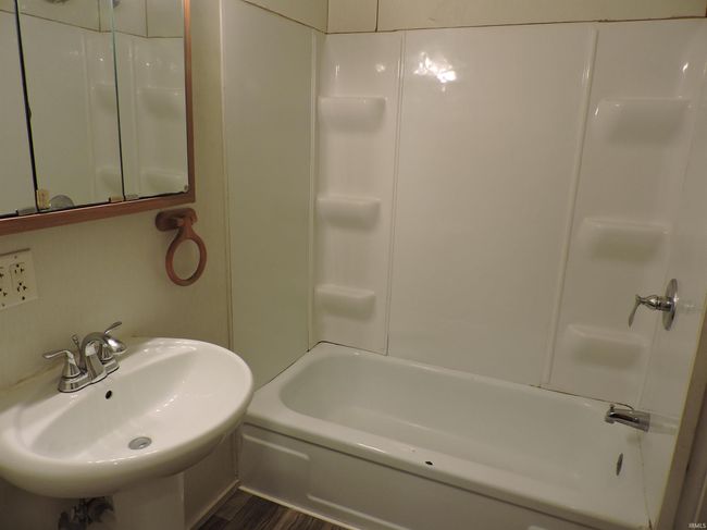 5294 W Finch Rd, House other with 2 bedrooms, 1 bathrooms and null parking in Claypool IN | Image 5