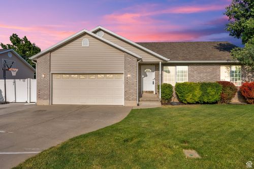 563 1850, Spanish Fork, UT, 84660-2780 | Card Image