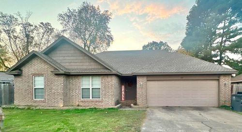 401 Tyndale, Searcy, AR, 72143 | Card Image