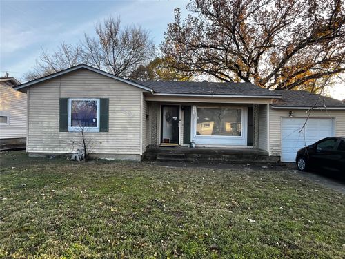 2320 Muret St, Irving, TX, 75062-9103 | Card Image