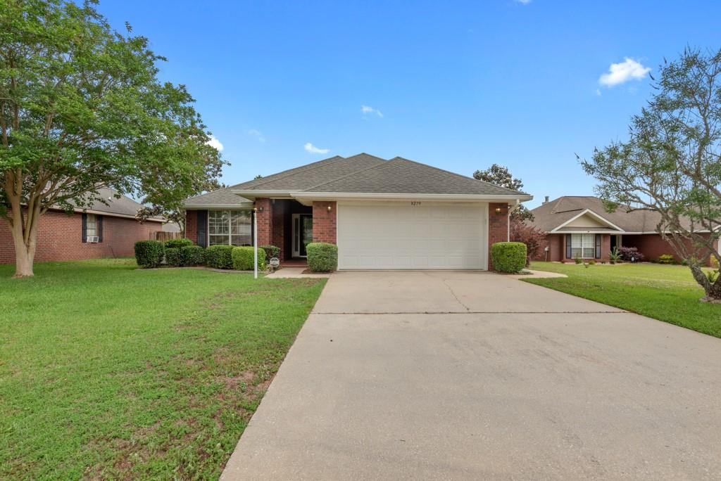 Cheyenne St, Theodore, AL 36582