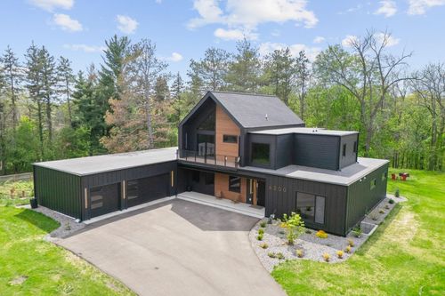 6200 Cardinal Ave, Chanhassen, MN, 55331-9009 | Card Image