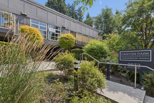 204-2832 Capilano Rd, North Vancouver, BC, V7R4H5 | Card Image