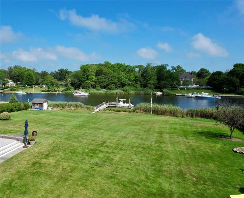 67 Lake Ave, Center Moriches, NY, 11934-2529 | Card Image