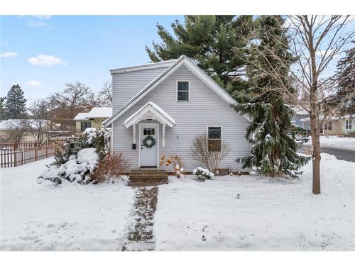 101 S 8th St, River Falls, WI, 54022-2607 | Card Image